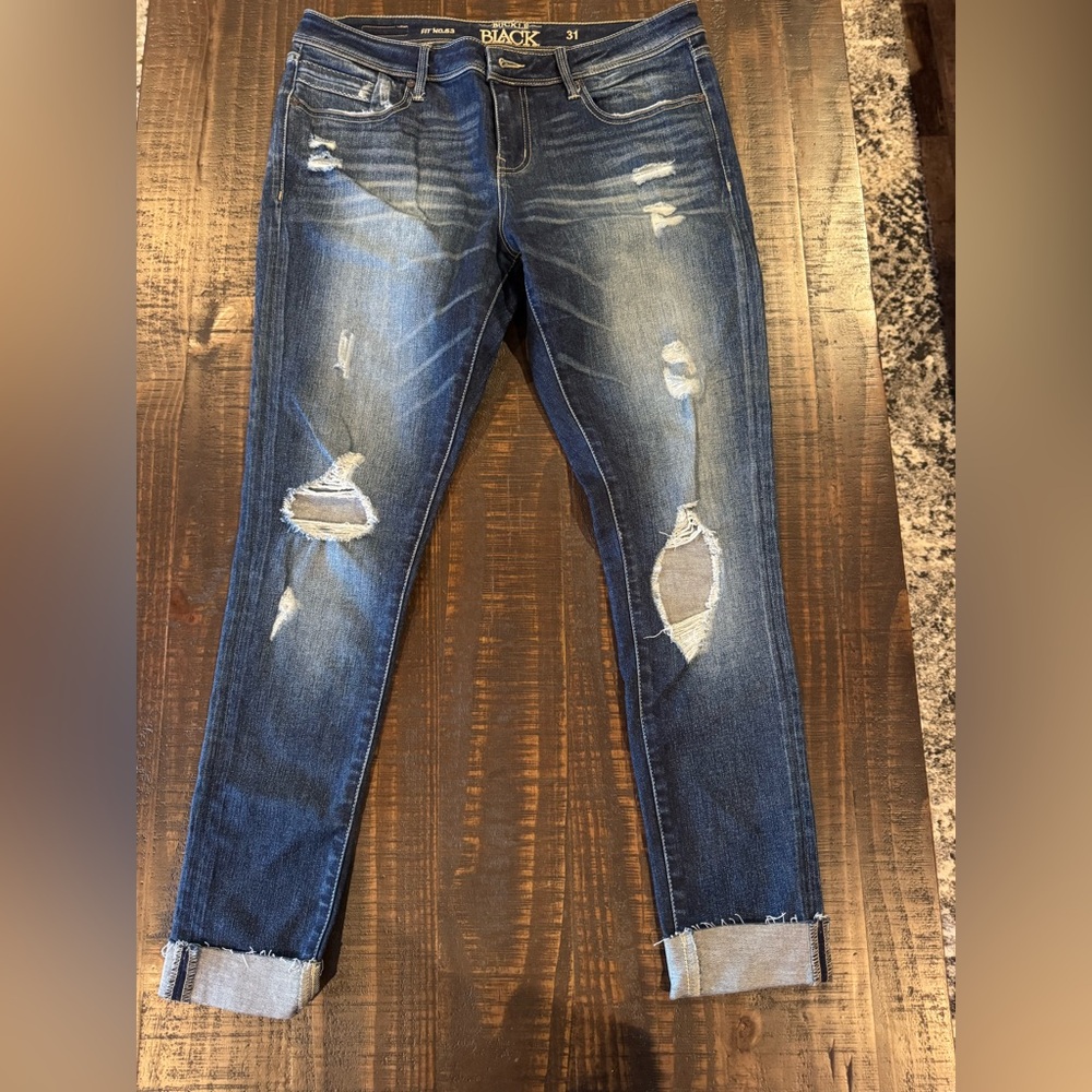BKE Blue Distressed Cropped Jeans